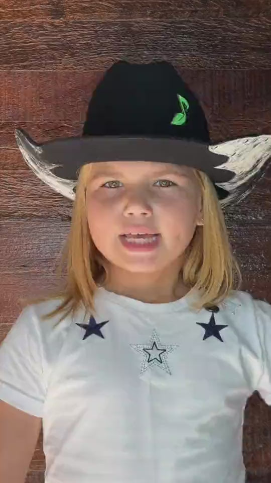 Vídeo da Turma da Boiadeirinha por @angelinabegnini